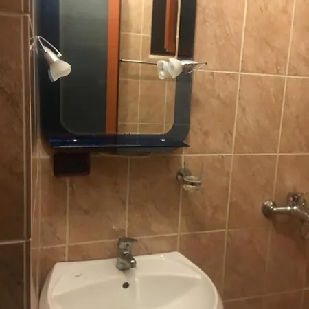 Hotel Blue Dream